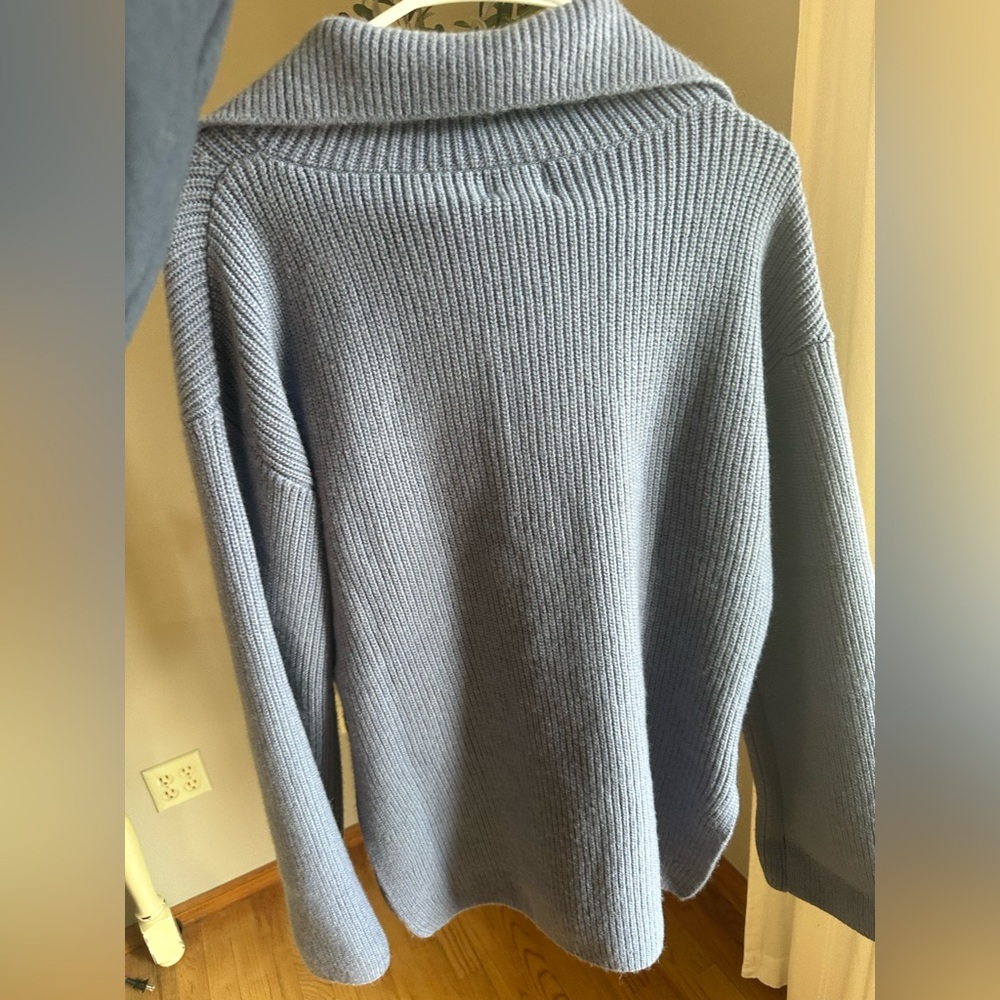 H&M Blue Ribbed Turtleneck Sweater - Picture 6 of 6